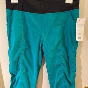 Lucy Seaweed Get Going Capri Pants